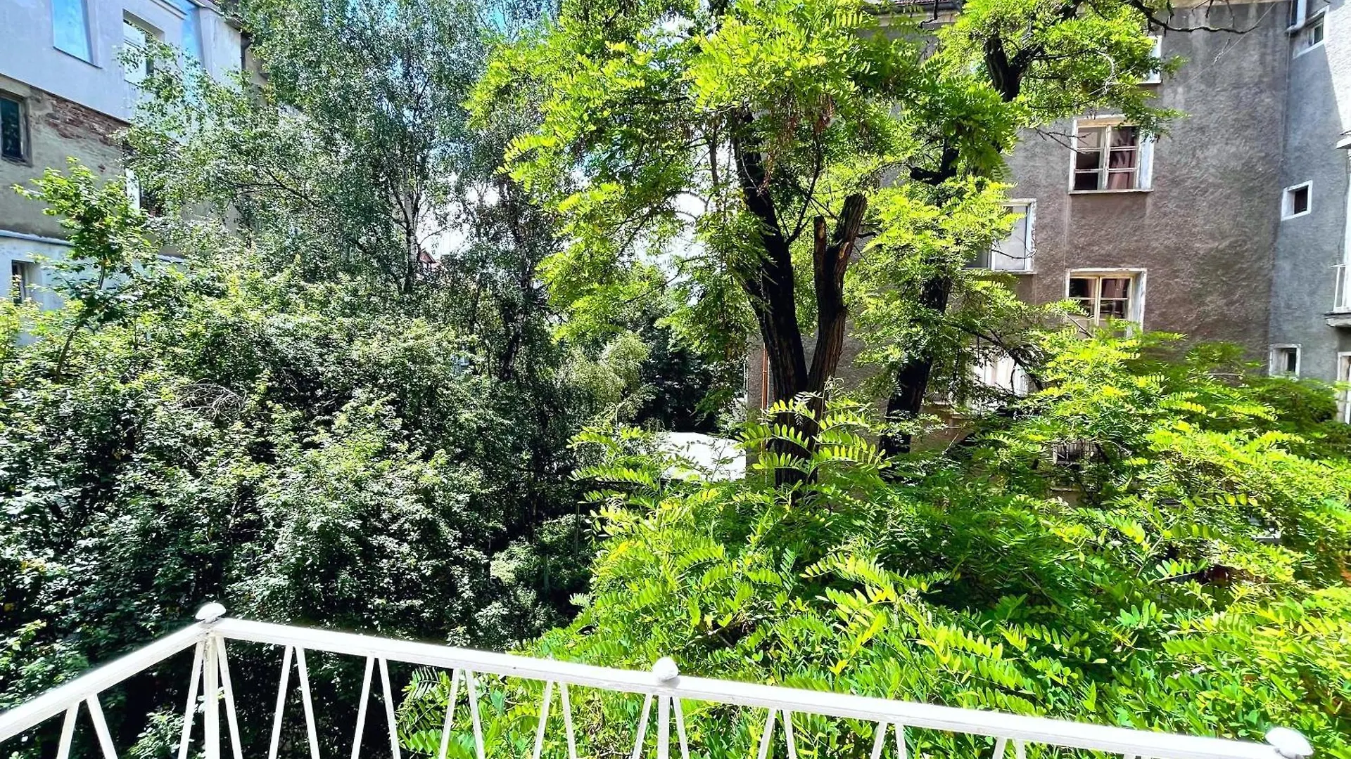 Bohemian Bright & Calm 2Br - Top Center - Private Balcony صوفيا 0*,