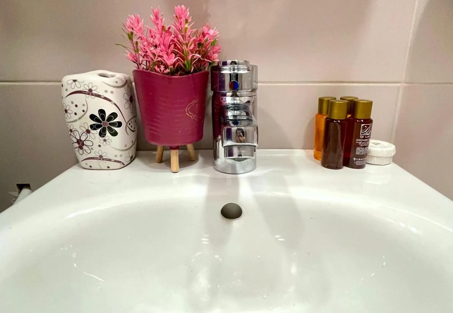 Bohemian Bright & Calm 2Br - Top Center - Private Balcony Sofia 0*,